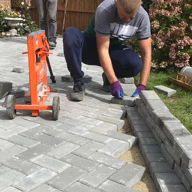 paving